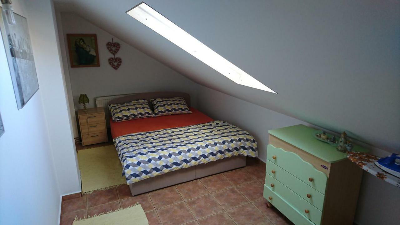 Apartments Margetic Zivike Екстер'єр фото