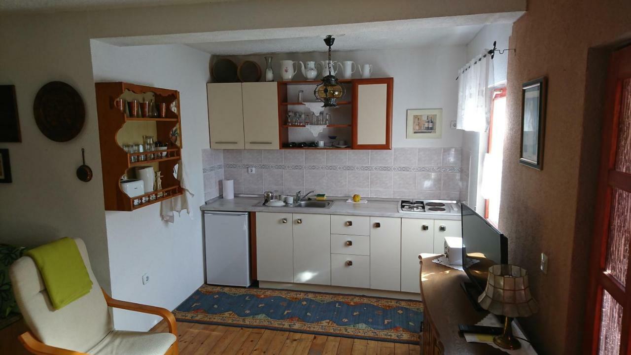 Apartments Margetic Zivike Екстер'єр фото