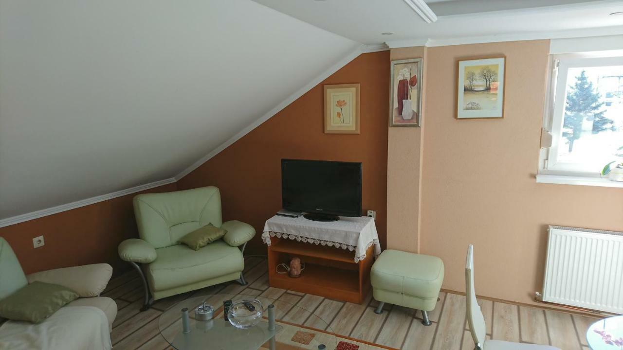 Apartments Margetic Zivike Екстер'єр фото